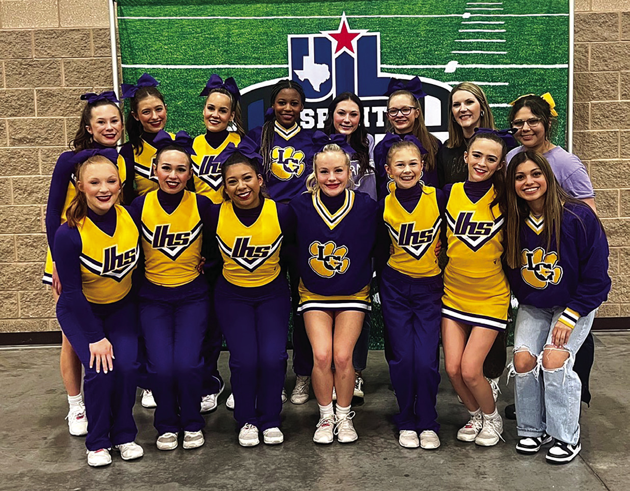 LHS Cheerleaders Compete at State | The Fayette County Record