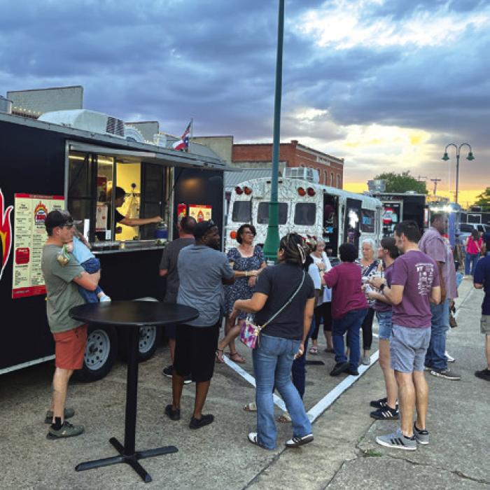 La Grange Main Street’s 30th Anniversary Party Draws a Big Crowd to Downtowne