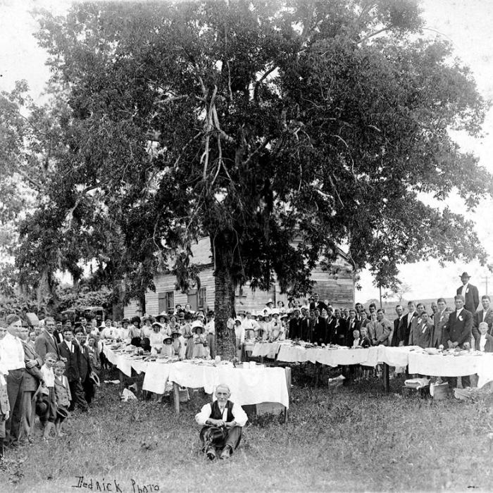 Osage Cemetery Association To Meet July 18 in Columbus