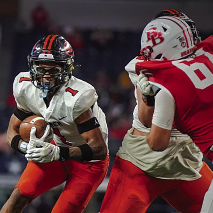 Gilmer’s Will Henderson ran for 227 yards in the state title game against Bellville Friday. UIL Photo