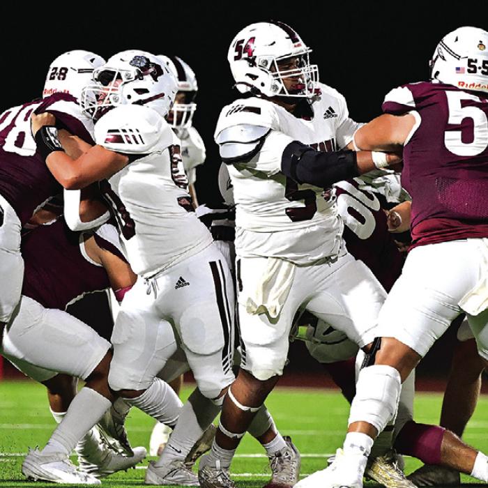 Diego Ramirez and Kevin Ramirez work for the Bulldog against strong Ganado defense. Photo by Stephanie Steinhauser