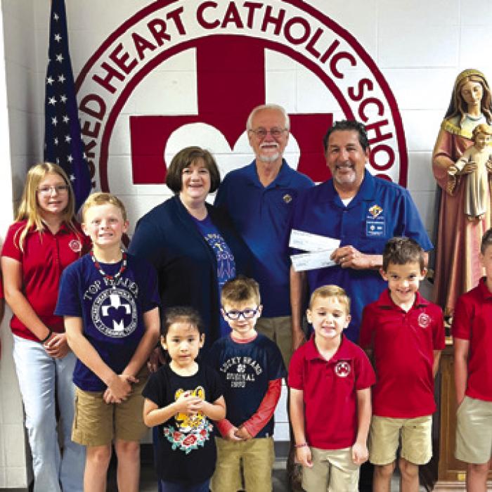 LG KCs Donate to Sacred Heart