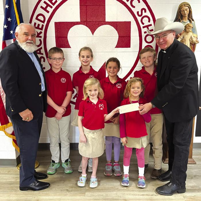 Fayetteville-Ellinger KCs Donate to Sacred Heart