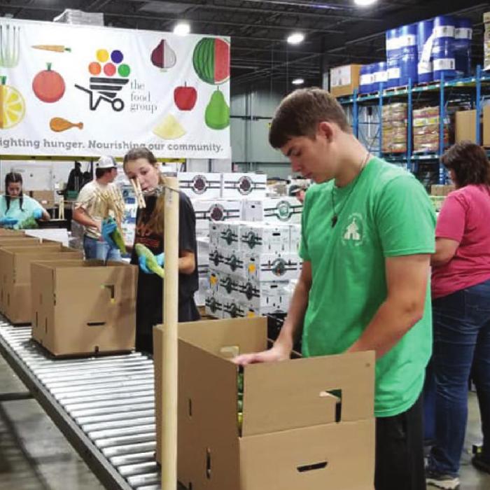 Hostyn, Plum Youth Volunteer in Minnesota