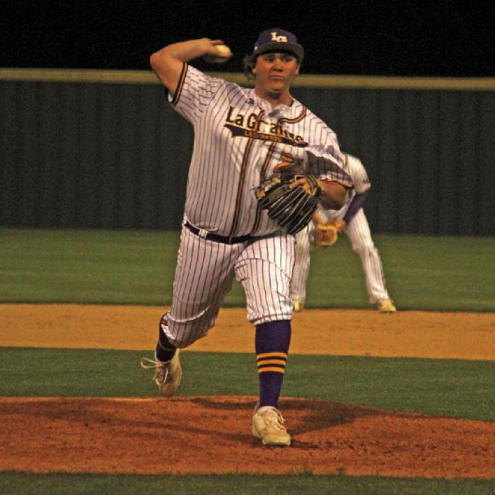 La Grange’s Bradyn Pasek was the winning pitcher Tuesday. Photos by Jeff Wick