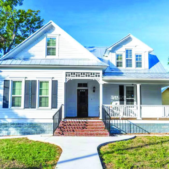 Zelesky Guest House, 202 N. Church Street &amp; Baca Guest House – 112 N. Church Street