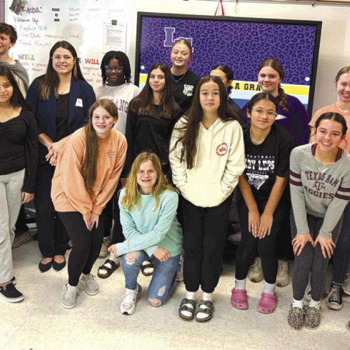 Leo Club Hears from Lion Bailey Grzyb