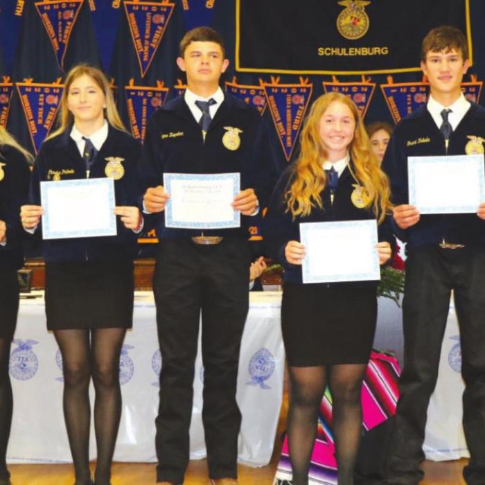 Schulenburg FFA Holds Annual Banquet