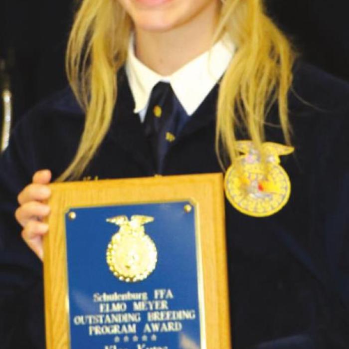 Schulenburg FFA Holds Annual Banquet