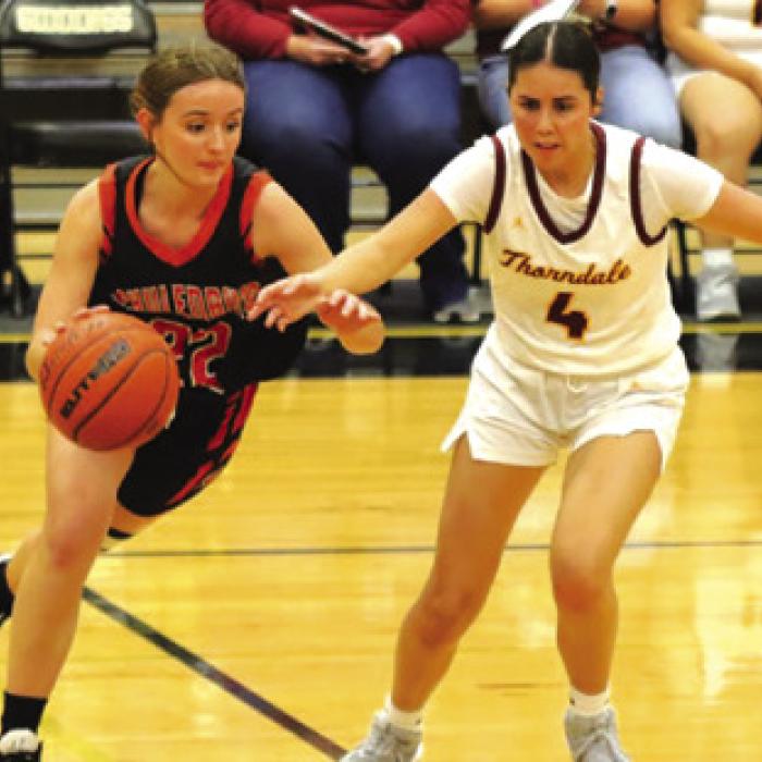 Miranda Bonner drives to the basket in Tuesday’s victory. Photo by Audrey Kristynik