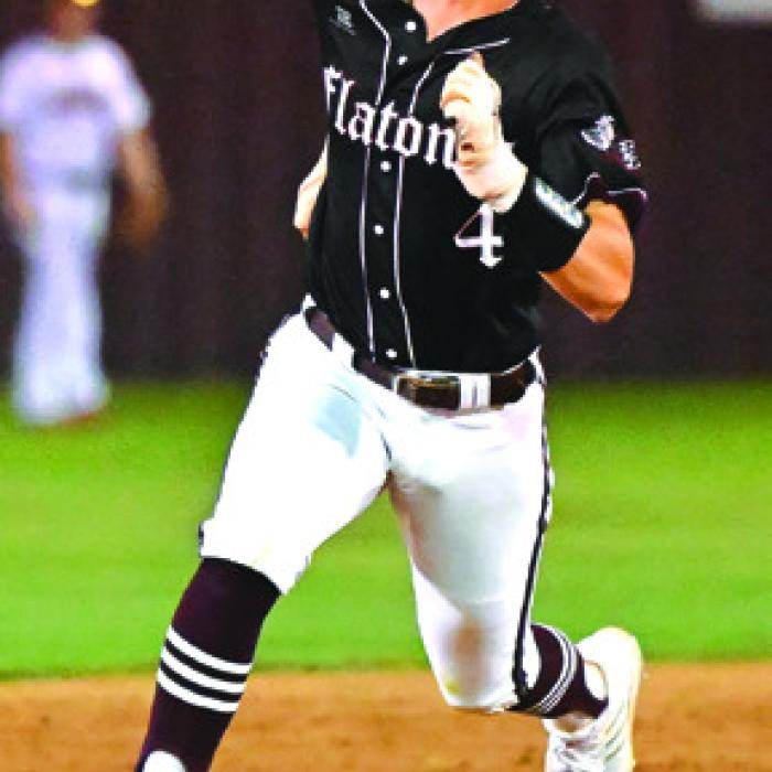 Dogs, Lady Leps Keep Rolling