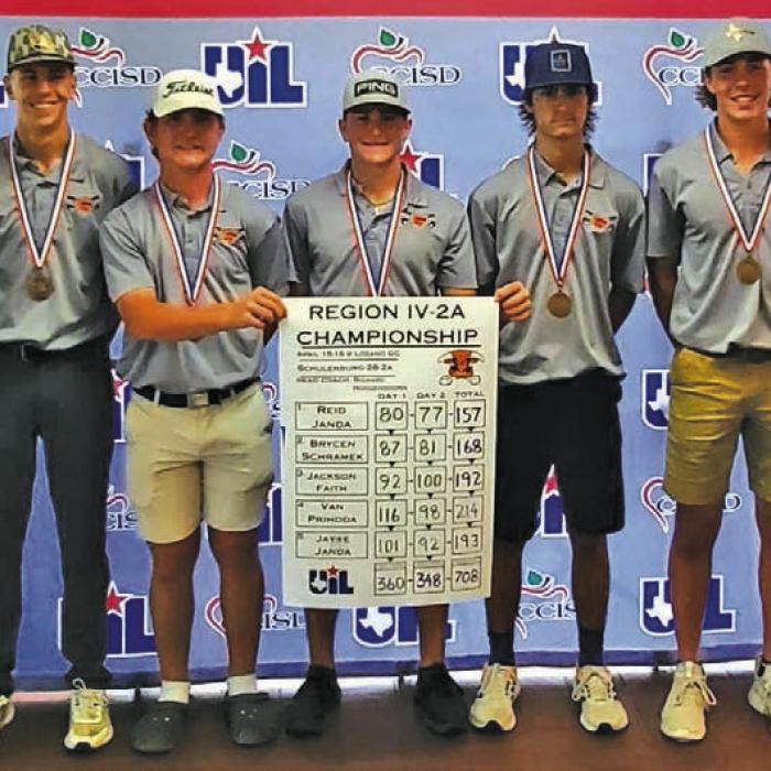 Schulenburg Golfers Headed to State