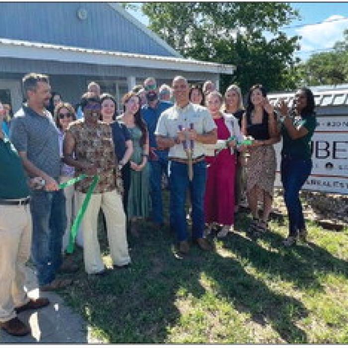 Bubela Real Estate Ribbon Cutting