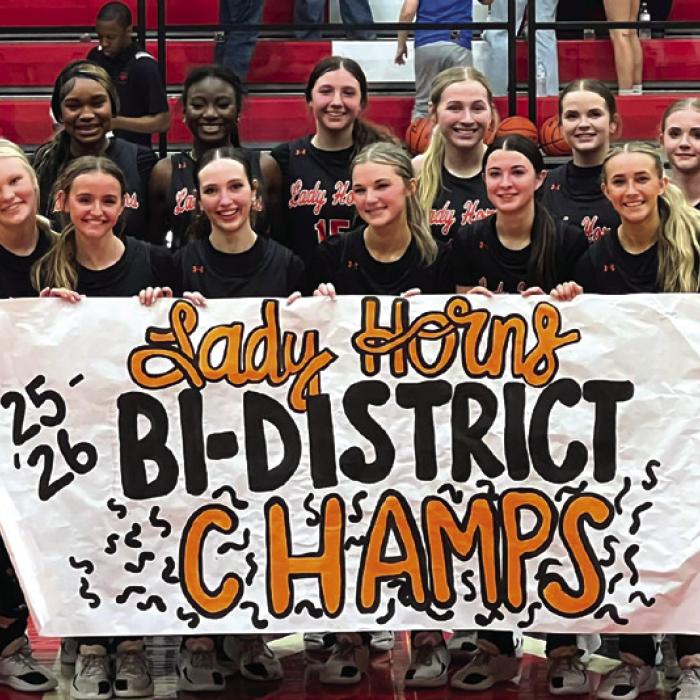 Schulenburg Girls Win Bi-District Basketball Title