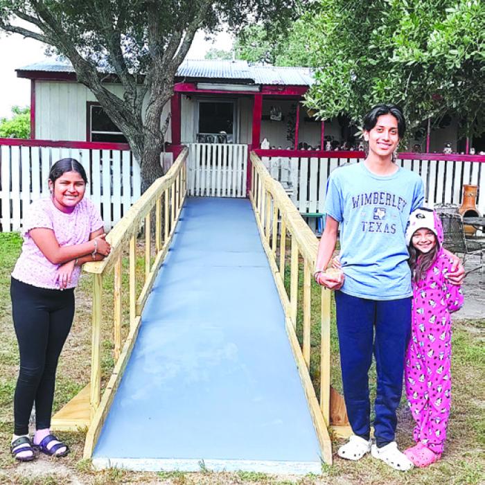 Ramp Volunteers Paint Ramp