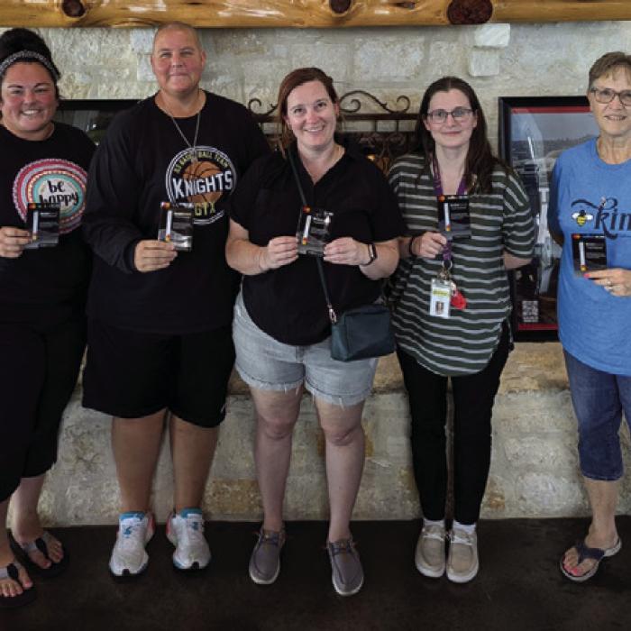 Oviedo Gives Away $3,000 in Gift Cards to Teachers for School Supplies