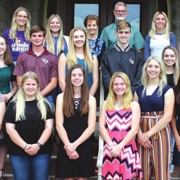 Fayette Co. Fair Awards 20 Scholarships to Seniors