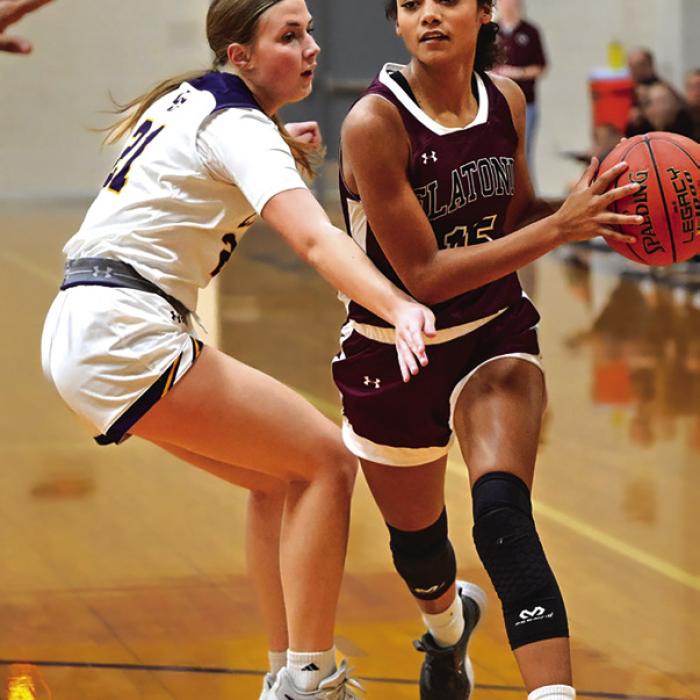La Grange’s Campbell Cooper plays defense against Flatonia’s Kalen Scott. Photo by Stephanie Steinhauser