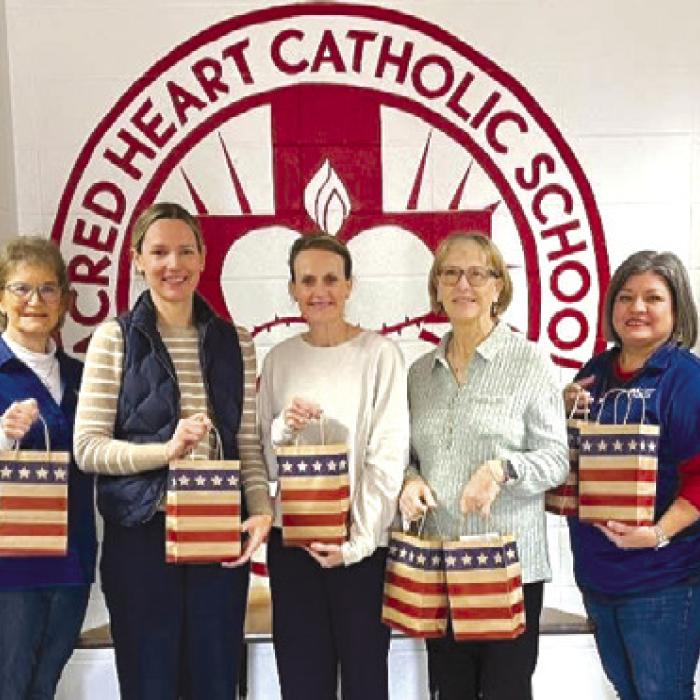 KJZT No. 31 Donates to Sacred Heart School