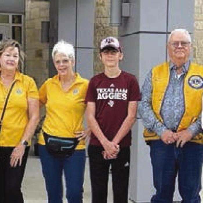 Lions Celebrate Red Ribbon Week
