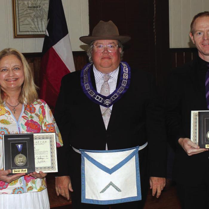 LaFayette Masonic Lodge in LG Honors Community Leaders