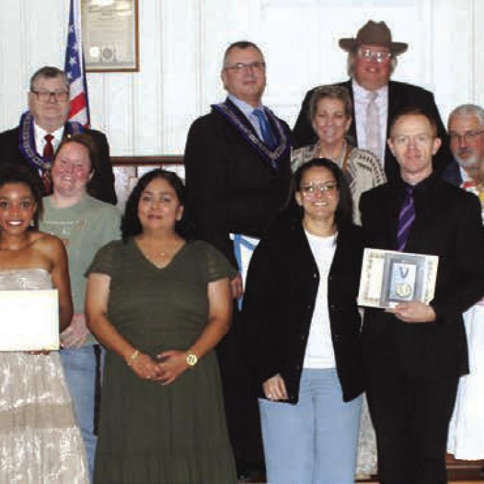 LaFayette Masonic Lodge in LG Honors Community Leaders