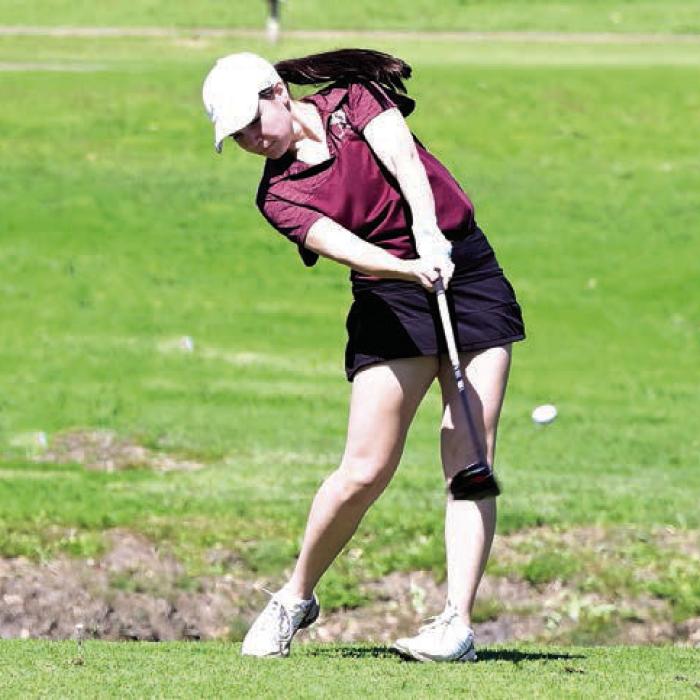 Schulenburg, Flatonia Golfers Shine at Their District Meet