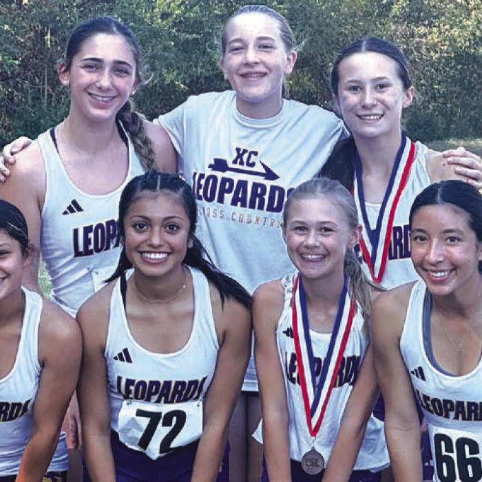 LHS Girls Cross Country Heads To Regionals
