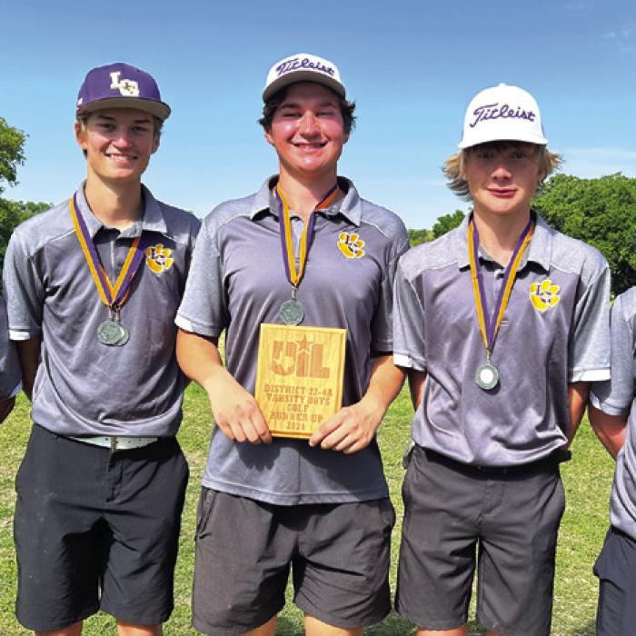 La Grange Golfers Headed to Regionals