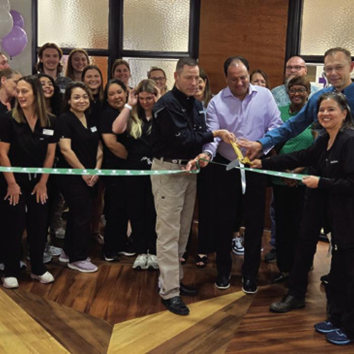 Ribbon Cutting Held for New LG Family Health Location