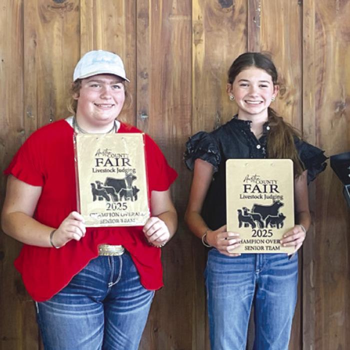 Champion Senior Team: Holden Holub, Rheagan Karisch, Laramie Laake, and Tatum Fritsch.