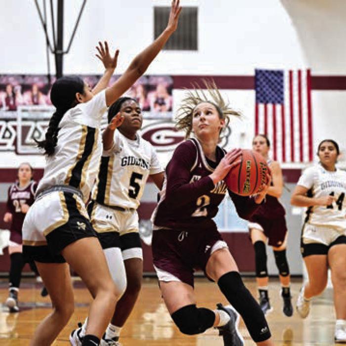 Flatonia’s Summer Sodek drives to the basket in the win over Giddings. The Lady Bulldogs have started the season 13-1.