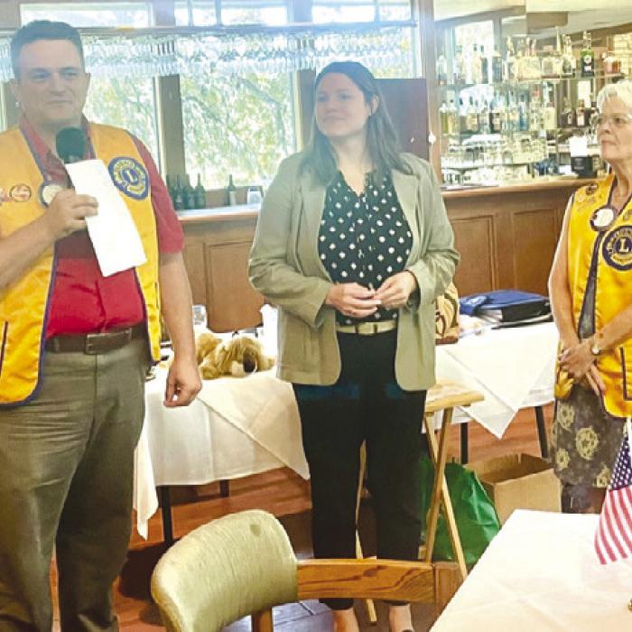 LG Noon Lions Club Welcomes New Member