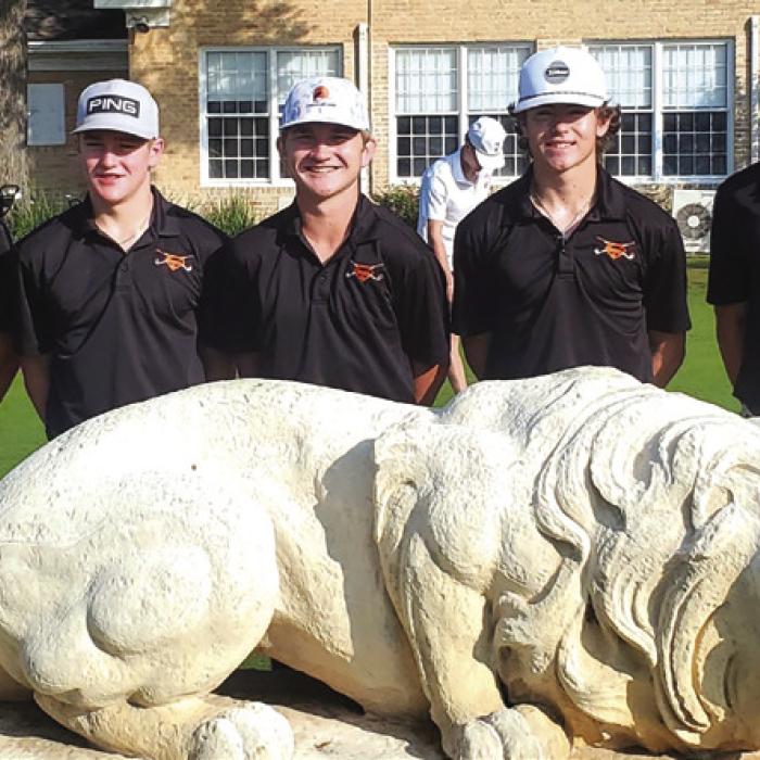 Shorthorn Golfers Finish 8th at State