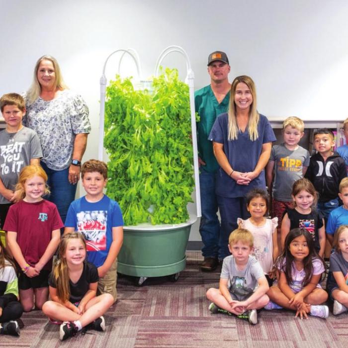 Donation Helps Flatonia Kids Learn Aeroponics