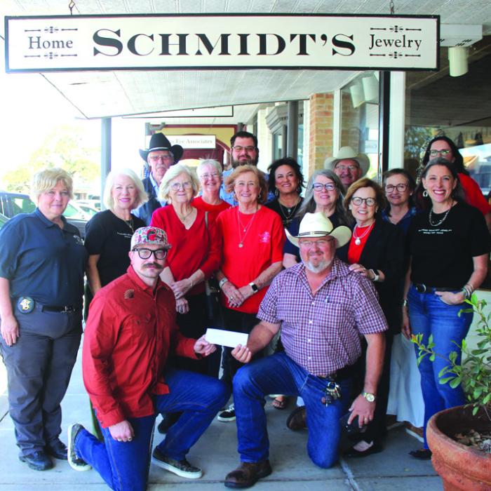 Schmidt’s Jewelry Donates to Deputy Santa