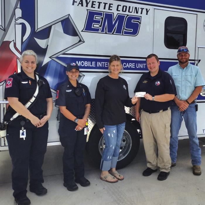 Schulenburg Young Farmers Donate to EMS