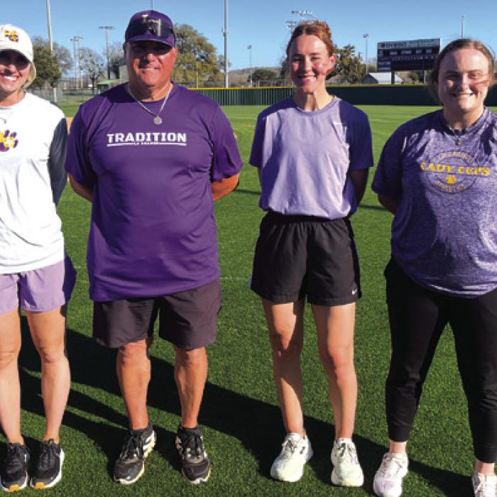 LG Softball Piling Up the Wins