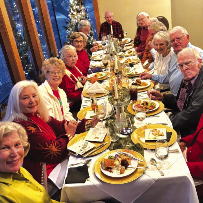 Bridge Club Celebrates Christmas, Invites New Players
