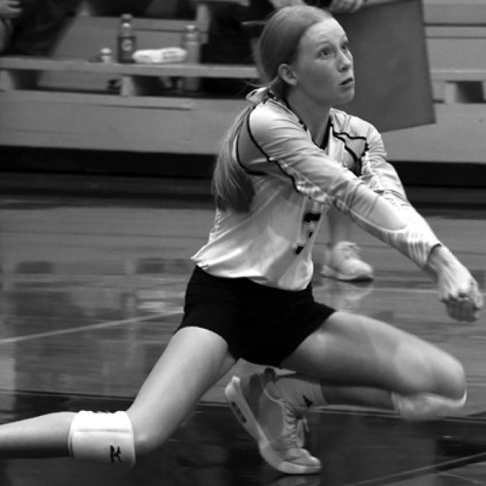 Round Top-Carmine’s Morgan Nelius in action in Tuesday’s victory over Mumford. Photo by Paul Kipp