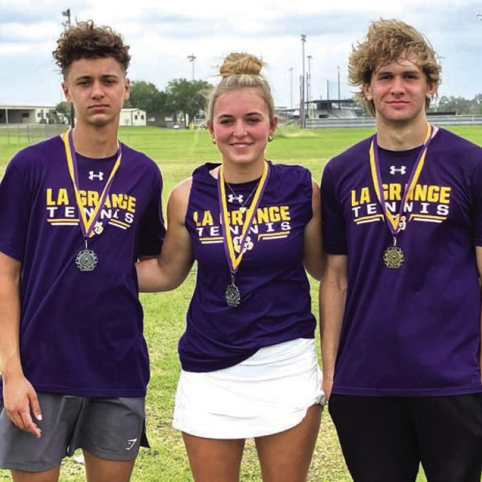 La Grange Tennis Players Medal in Shiner Tourney