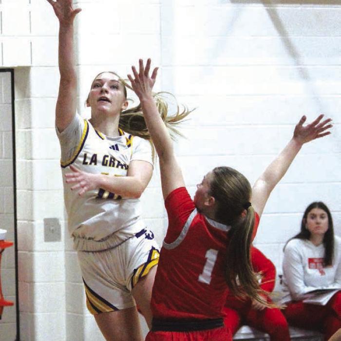 Lady Leps Improve to 2-0 in District By Beating Bellville 70-11