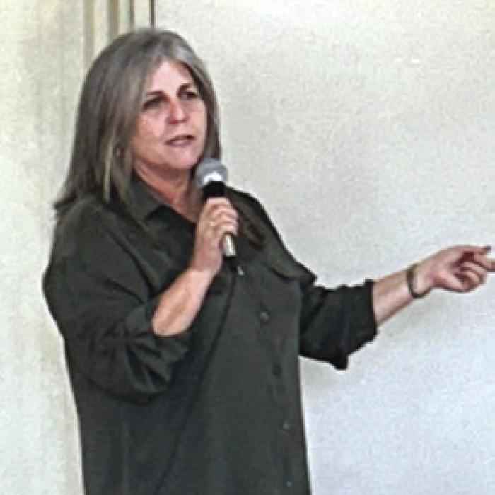 Neighbors Night Out in Warda had a good turnout. Speakers included Terri Ann Strickland of Marsh Dog Kennels.