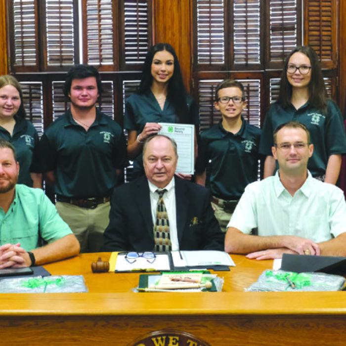 County Leaders Hear From Local 4-H Students