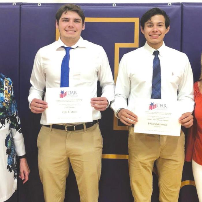 Local Smith-McMillan DAR Chapter Awards Scholarships