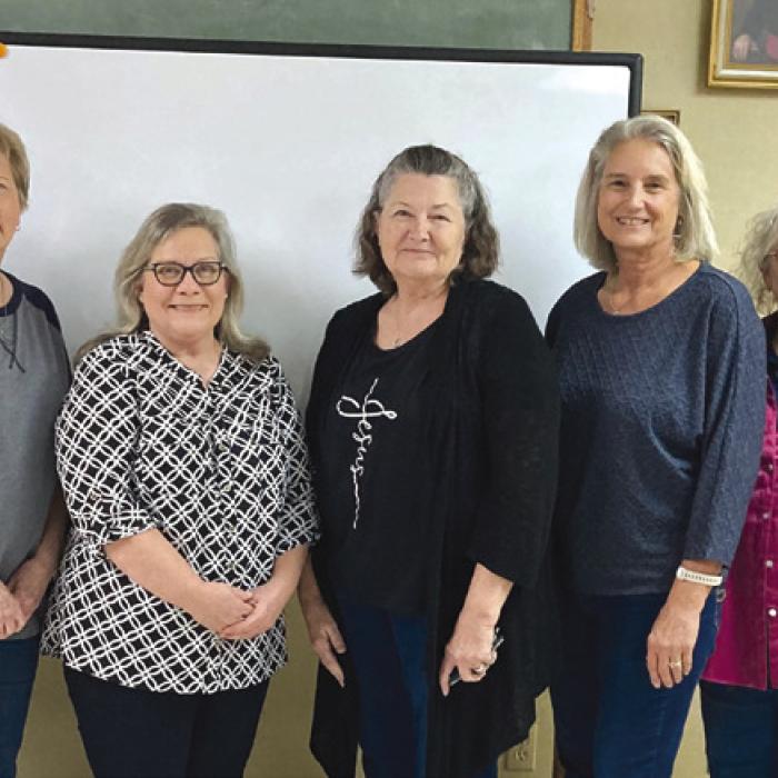 Pictured left to right; Karen Janda, Marian Tajchman, Carolyn Weishuhn, Elaine Bodine, Trish Pechal, Susie Kalmus and Gracie Fucik.