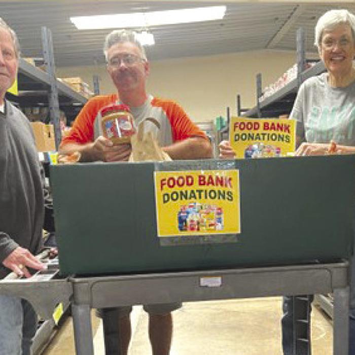 Polka Lovers Club Donates to AMEN