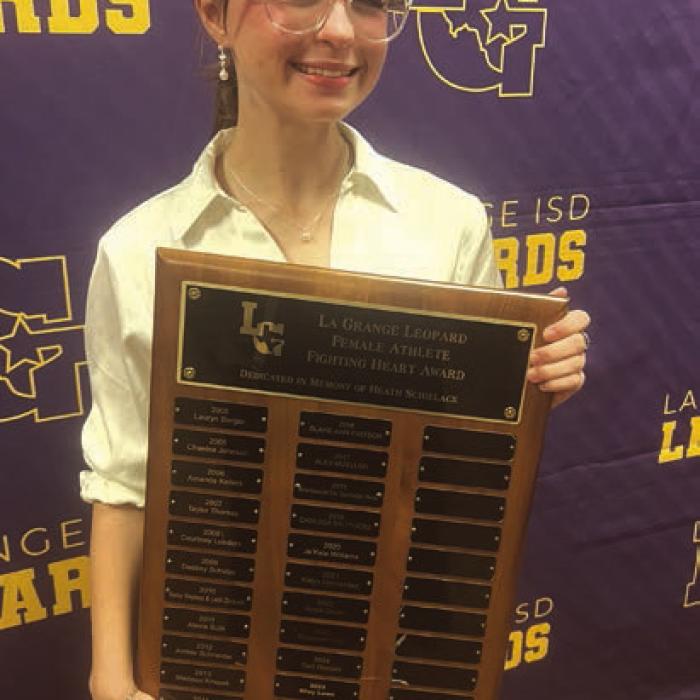 Riley Lowe won the Heath Schielack La Grange Female Fighting Heart Award.