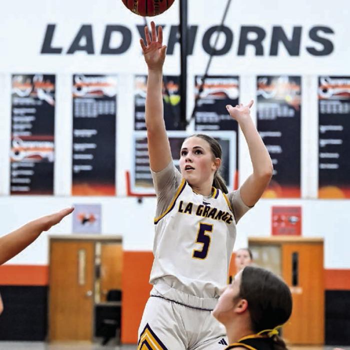 La Grange’s Campbell Cooper shoots the ball in Tuesday’s playoff victory. Photo by Stephanie Steinhauser