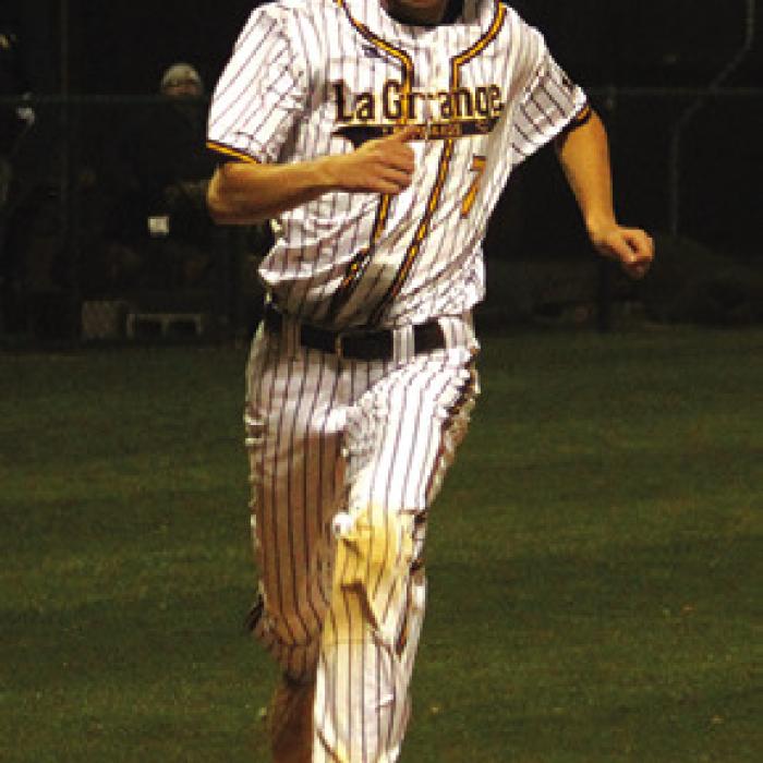 Dahse scoring a run Tuesday as a pinch runner.